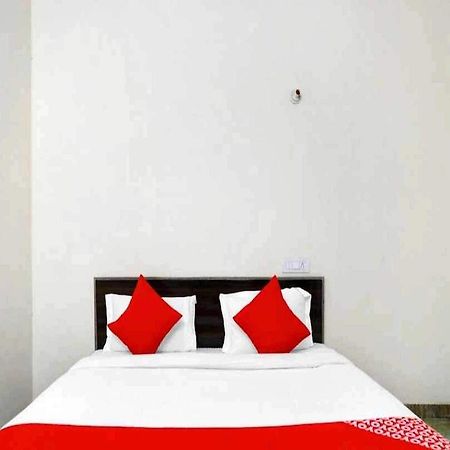 Hotel Sky Bird Bhauli Extérieur photo