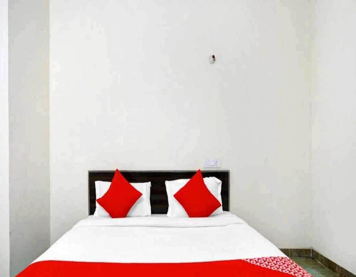 Hotel Sky Bird Bhauli Extérieur photo