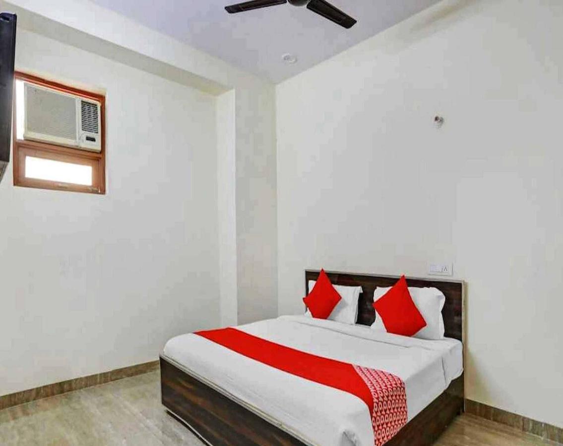 Hotel Sky Bird Bhauli Extérieur photo